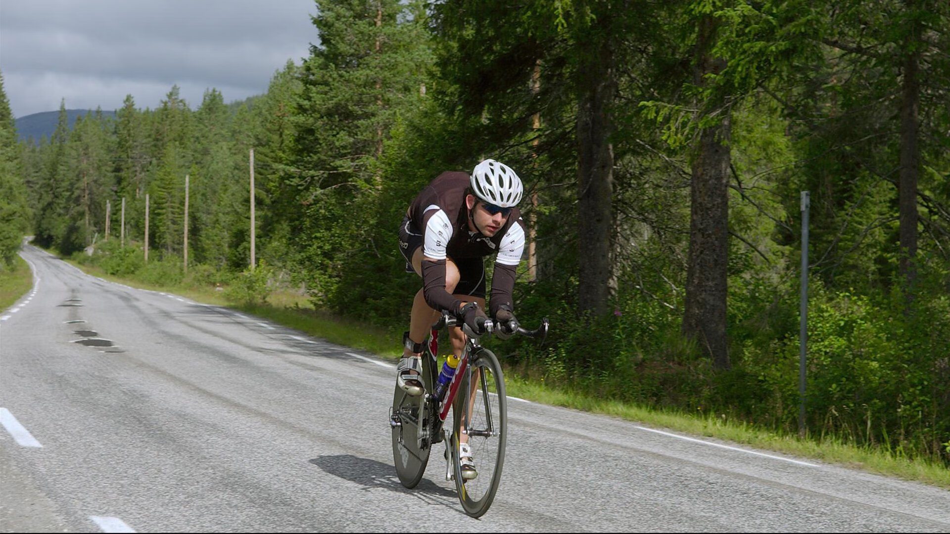 中国足球青训体系国际交流与合作增强，中国足球的青训理念